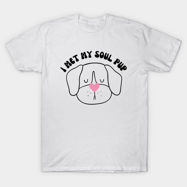 I met my soul pug cute design for the one you love on Valentines day. T-Shirt by Museflash